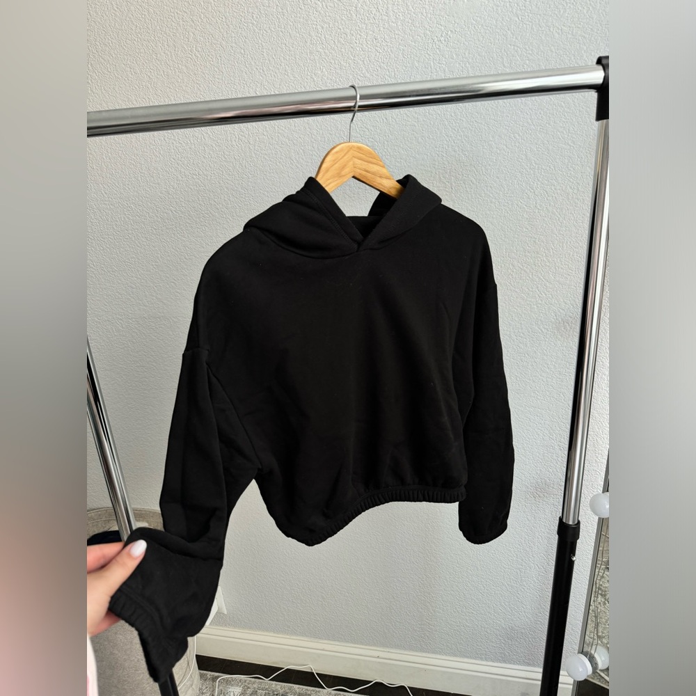 Black ZARA hoodie 🖤